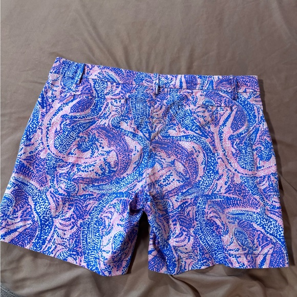Lilley Pulitzer Shorts 5 inch EUC - Picture 2 of 3